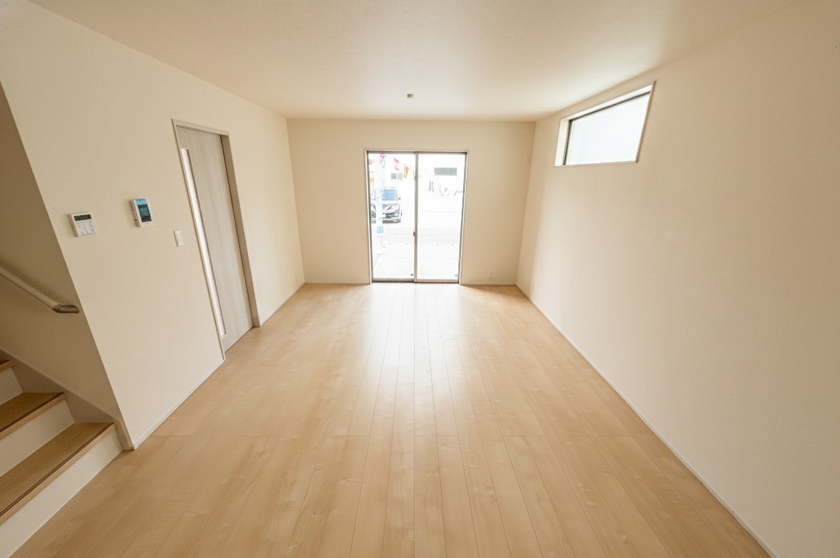 南陽市玉城字前川(2号棟)